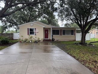 441 Rotary Place NE, Saint Petersburg, FL 33703