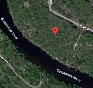 18415 229th Dr, Live Oak, FL 32060