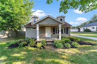 41631 Rosewood St, Elyria, OH 44035