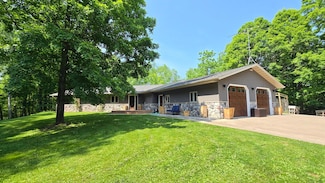 W9220 Kelly Ln, Deerbrook, WI 54424