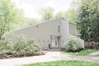 4329 Mckee Rd, Erie, PA 16506