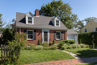 66 Parsons Rd, Portland, ME 04103