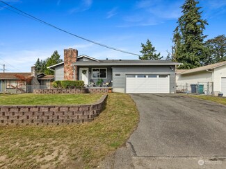 20718 53rd Ave W, Lynnwood, WA 98036