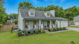 1043 Brad St NW, Cleveland, TN 37312