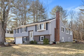 5 Englewood Dr, Wilmington, MA 01887