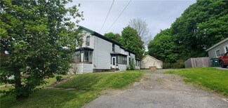 19 Governor St, Oswego, NY 13126