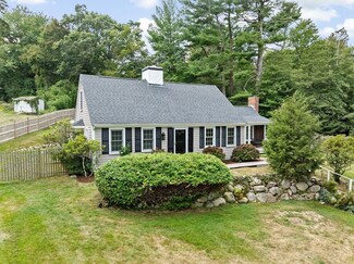 6 Tupelo Rd, Marshfield, MA 02050