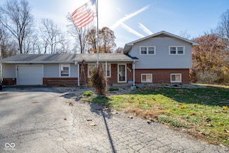 222 Westwood Rd, Fillmore, IN 46128