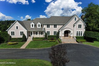 22 Country Club Ln, Colts Neck, NJ 07722