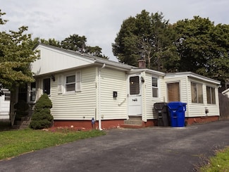 81 Emmett St, Central Falls, RI 02863