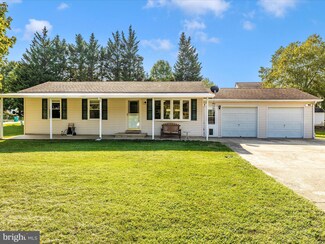 7093 Fern Ln, Middletown, MD 21769
