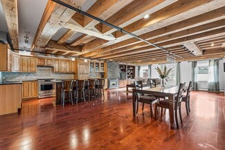 33 Commercial Wharf Unit 35, Boston, MA 02110