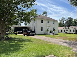 504 9th St N, Amory, MS 38821