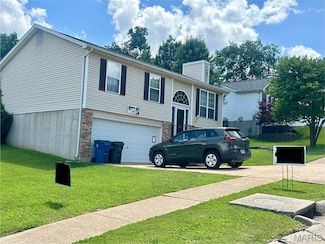 1322 Rockwood Forest Dr, Arnold, MO 63010