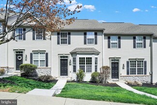 2720 Seabiscuit St, York, PA 17402
