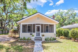113 W 19th St, Sanford, FL 32771