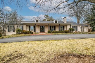 45 Clermont Ln, Saint Louis, MO 63124