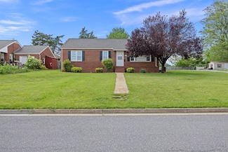 475 Hartman Dr, Harrisonburg, VA 22802