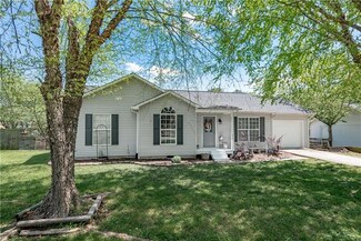 1415 23rd St SW, Hickory, NC 28602