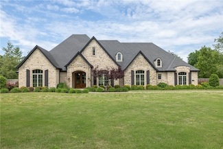 133 Abbey Ln, Fayetteville, AR 72703