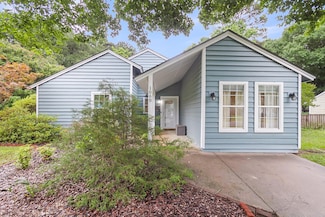 1060 Oakcrest Dr, Charleston, SC 29412