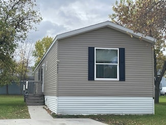 4426 San Juan Dr Unit 193, Fargo, ND 58103