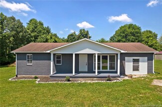 2469 N Hilltop Ln, Austin, IN 47102