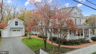 113 Chesapeake Ave, Annapolis, MD 21403