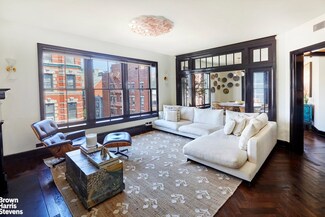 211 Elizabeth St Unit 5N, New York, NY 10012