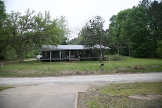 190 Hearne Rd, Corrigan, TX 75939