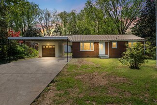 624 Dover Rd, Clarksville, TN 37042