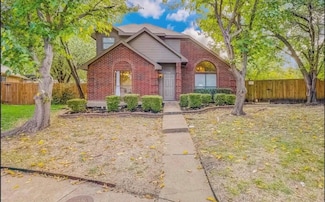 2140 Meadow Way Ct, Dallas, TX 75228
