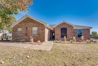 2115 The Crossings Dr, McKinney, TX 75069