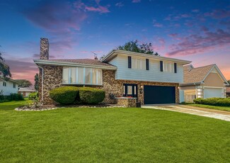 8234 Madison Ave, Munster, IN 46321