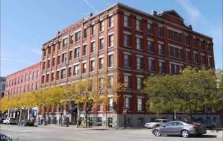 408 W Saint Clair Ave Unit 216, Cleveland, OH 44113