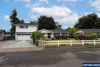 693 45th Place SE, Salem, OR 97317