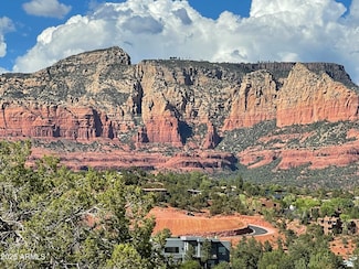 11 Sky Ridge Ct, Sedona, AZ 86336
