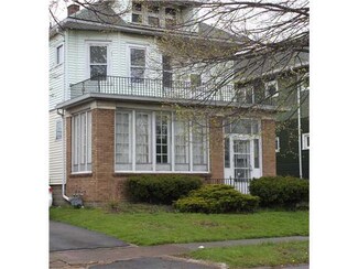 44 Harding Rd, Buffalo, NY 14220
