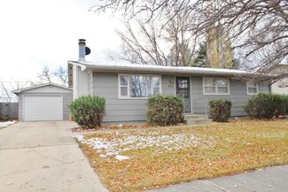 2313 Academy Rd, Minot, ND 58703