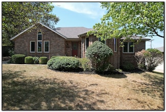 5425 S Westwood Ave, Springfield, MO 65810