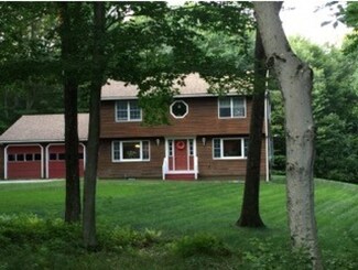 62 Drew Dr, Middleton, NH 03887