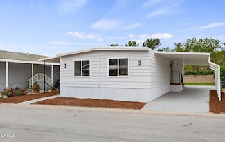 201 Calle de la Rosa, Camarillo, CA 93012