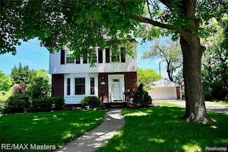 2215 21st St, Wyandotte, MI 48192