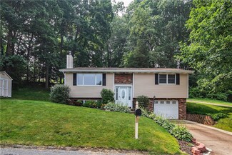 219 Hillside Dr, Zelienople, PA 16063