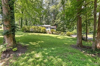 3942 Hickory Rd, Richmond, VA 23235