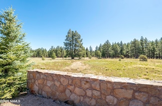 295 E Foxboro Rd, Munds Park, AZ 86017