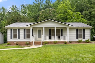 1983 Burkin Rd, Mc Connells, SC 29726