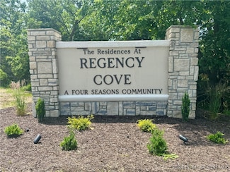 TBD Royal Ct, Village of Four Seasons, MO 65049