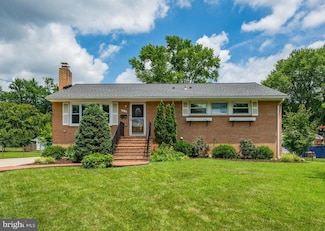 5518 Moultrie Rd, Springfield, VA 22151
