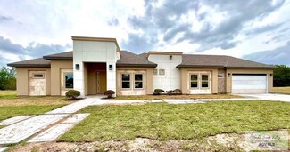993 Villa Blvd, Rancho Viejo, TX 78575